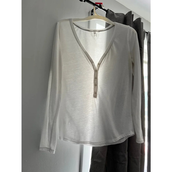 VICTORIA’S Secret long sleeved shirt - Picture 2 of 6